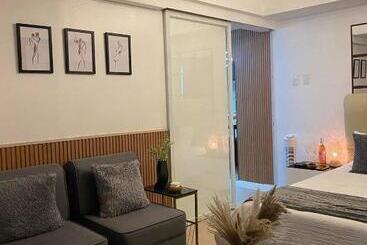 هاستل Azure Air Bnb