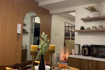 هاستل Azure Air Bnb