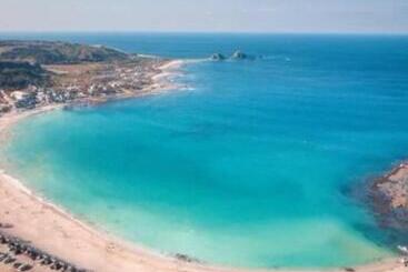 هاستل Bia S Beach House