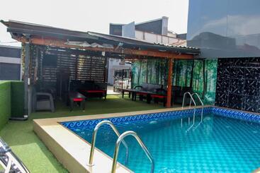 Bayview Mansion Hotel And Suites