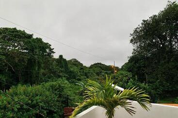 تختخواب و صبحانه Amancay House