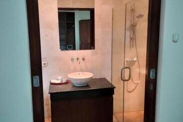 تختخواب و صبحانه Villa Layang Bulan