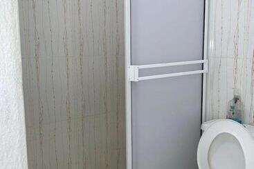 ホテル Cabaña Manzuren