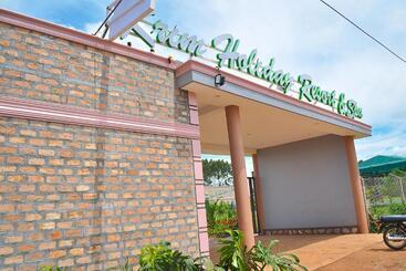 هتل Krim Holiday Resort