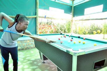 هتل Krim Holiday Resort