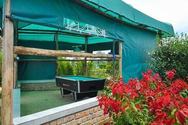 هتل Krim Holiday Resort