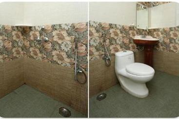 هتل Krishna Galaxy