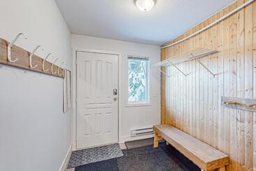 هتل Snowcrest Village, Unit 5b
