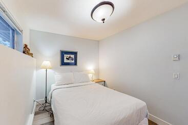 هتل Snowcrest Village, Unit 5b