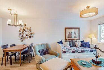 هتل Snowcrest Village, Unit 5b