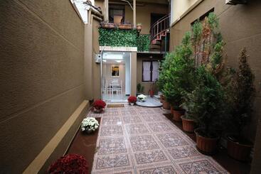 Little Corner Hostel