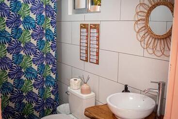 펜션 Lolas Hostal Hab. 2
