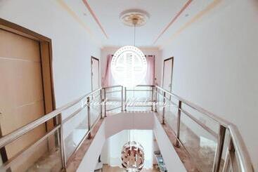 Residence Montourey Bed & Breakfast
