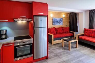 Résidence Backgammon   Appartement Pièces / 674