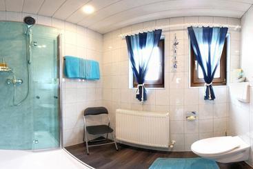هتل Appartements Kuprian