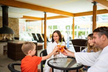 هتل Familien  Sportresort Brennseehof