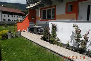 هتل Haus Fini