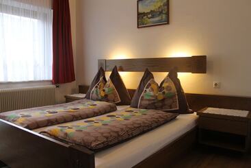 ホテル Haus Maria