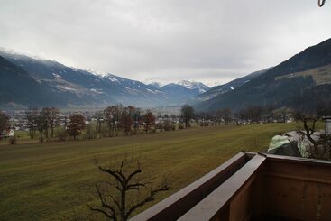 هتل Landhaus Zeller