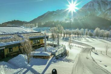 هتل Sportpension Goldegg