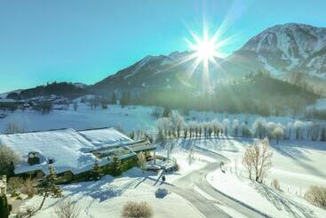 هتل Sportpension Goldegg