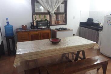 تختخواب و صبحانه Casa 262