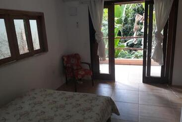تختخواب و صبحانه Casa 262