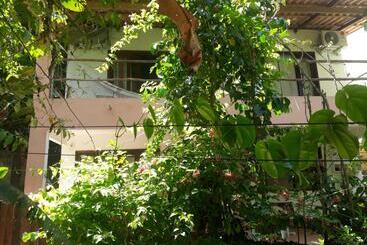تختخواب و صبحانه Casa 262