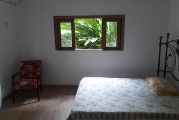 تختخواب و صبحانه Casa 262