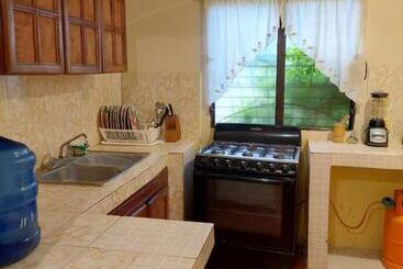 تختخواب و صبحانه Complejo Villa Las Palmeras Piscina, Billar, Jardín, Bbq @drvacationsrental