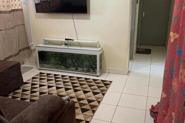 تختخواب و صبحانه Tawakal Airbnb