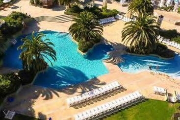 Hippocampus Resort Concon