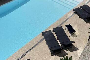 هتل Blue Ancora