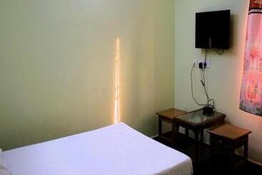 هتل Cbr Guest House