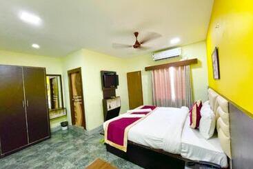 Swimming Pool Hotel Corel Suites Puri Official