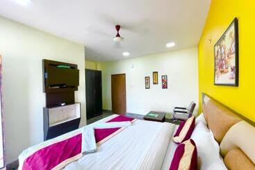 Swimming Pool Hotel Corel Suites Puri Official