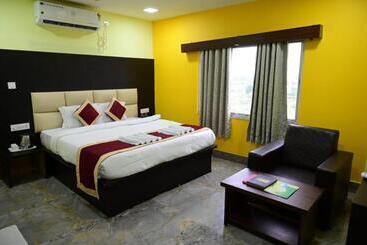 Swimming Pool Hotel Corel Suites Puri Official
