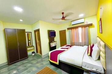 Swimming Pool Hotel Corel Suites Puri Official