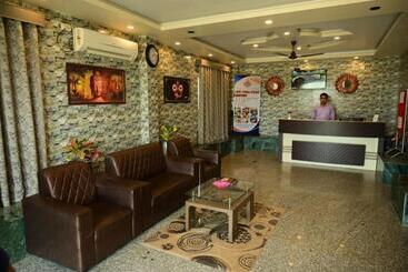 Swimming Pool Hotel Corel Suites Puri Official