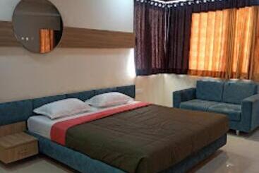 호텔 New Delhi Jalgaon