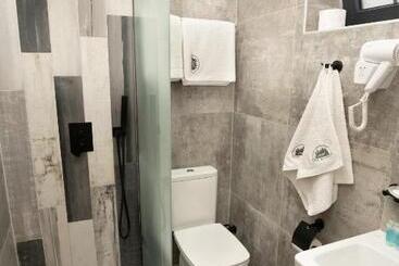 هتل Vak Resort Dilijan