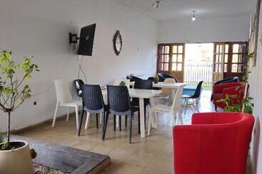 پانسیون Hostal San Antonio