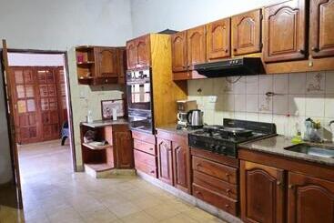پانسیون Hostal San Antonio