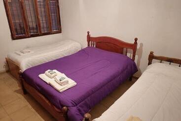 پانسیون Hostal San Antonio