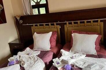 استراحتگاه Elysium Cyprus Retreat