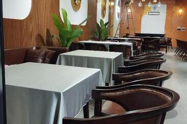استراحتگاه Heddin Homestay