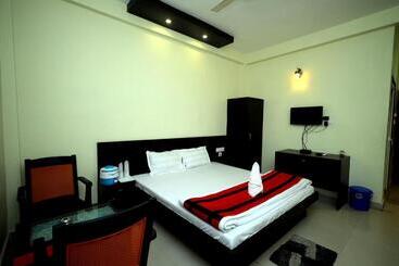 The Pelican Beach Resort