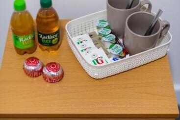 تختخواب و صبحانه Premium En Suite Double Bedrooms In Central Maidstone With Breakfast