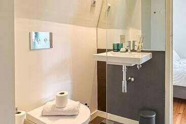 تختخواب و صبحانه Vago Alcântara Suites