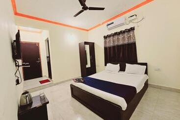 هتل Joaqim S Baga Beach Resort Goa   50 Meters From Baga Beach